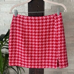 Nasty Gal Red Hot Pink Boucle Tweed Houndstooth Mini Skirt Size 6 NWT